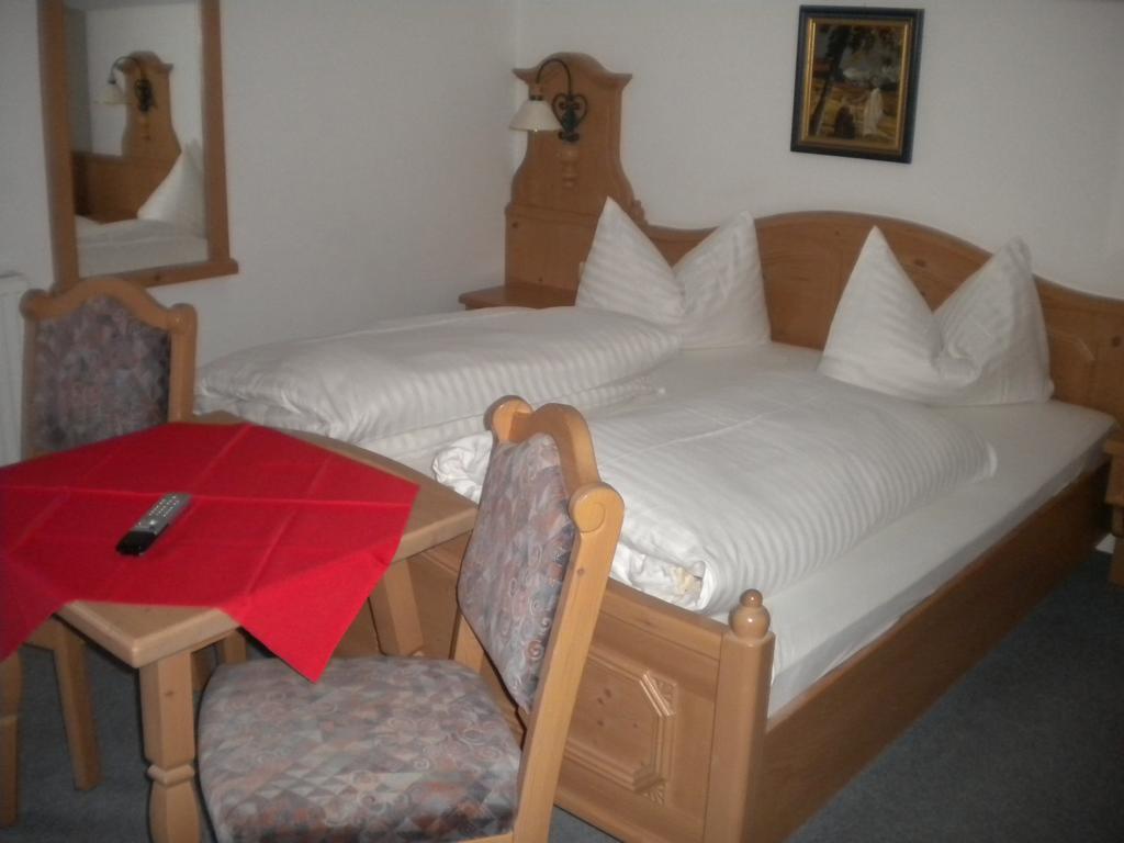 Pension Eder - Joker Card Included In Summer Saalbach-Hinterglemm Rom bilde